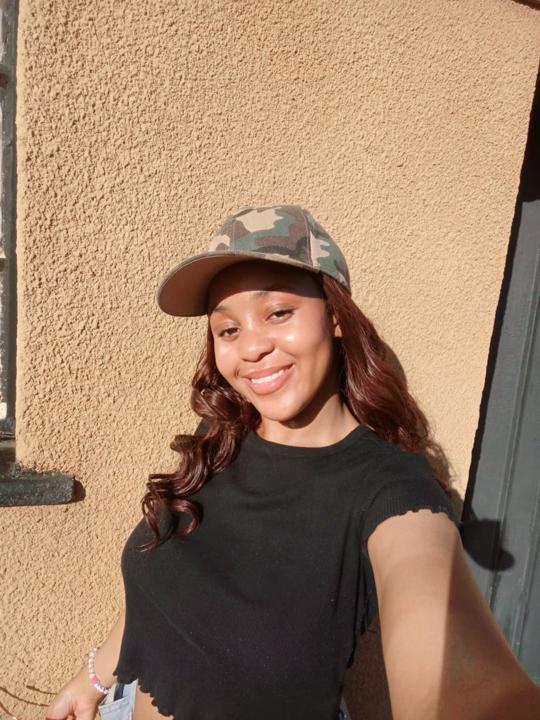 Keneilwe Mashapu profile picture