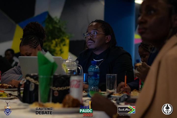 Sino Molose profile picture