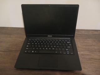 Mercer Laptop  - cover image