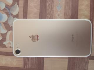 iPhone 7 - cover image